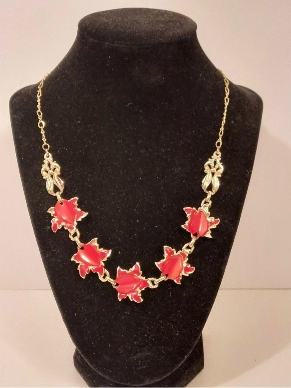 Vintage Red & Gold Leaf Necklace 18in.